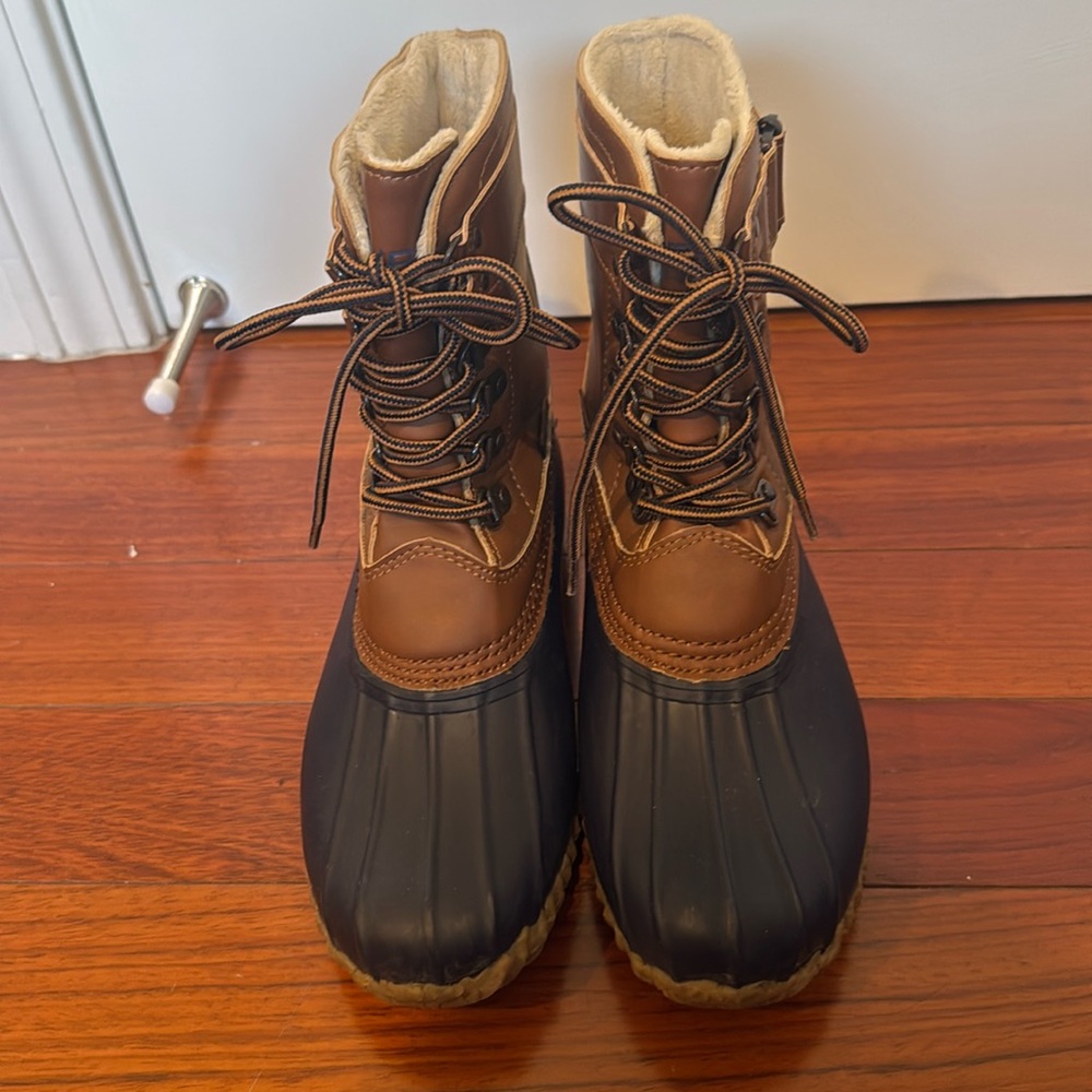 JBU Nova Scotia Rain Boots 7M Minimally Used